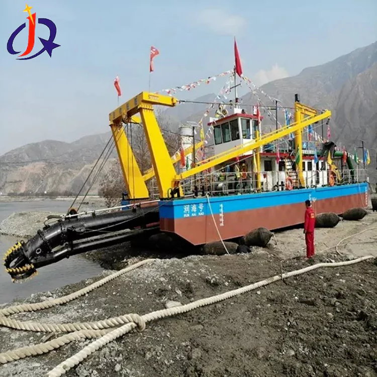 ပြုပြင်ထိန်းသိမ်းမှု အတွက် ဖြတ်စက် Suction Dredger
