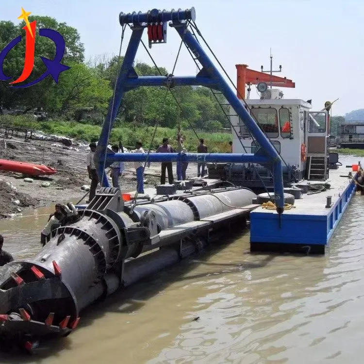 ရွှေအဝတ်လျှော်စက်ရုံနှင့် Cutter Suction Dredger